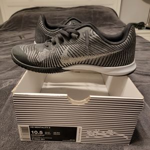 Nike KB Mentality II